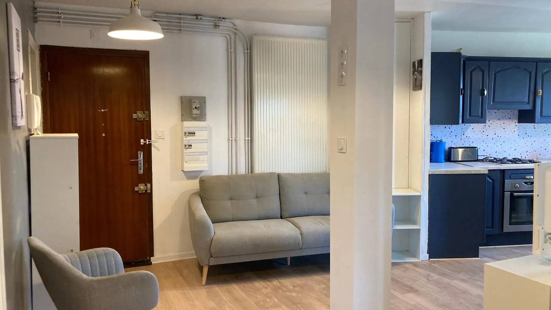 Apartment Appartement 3 Chambres Pres Du Chr Loos